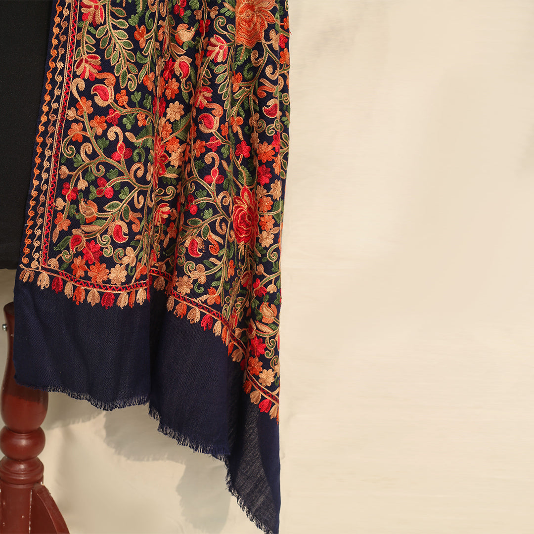 Fari Vibrant Aari Embroidery Shawl