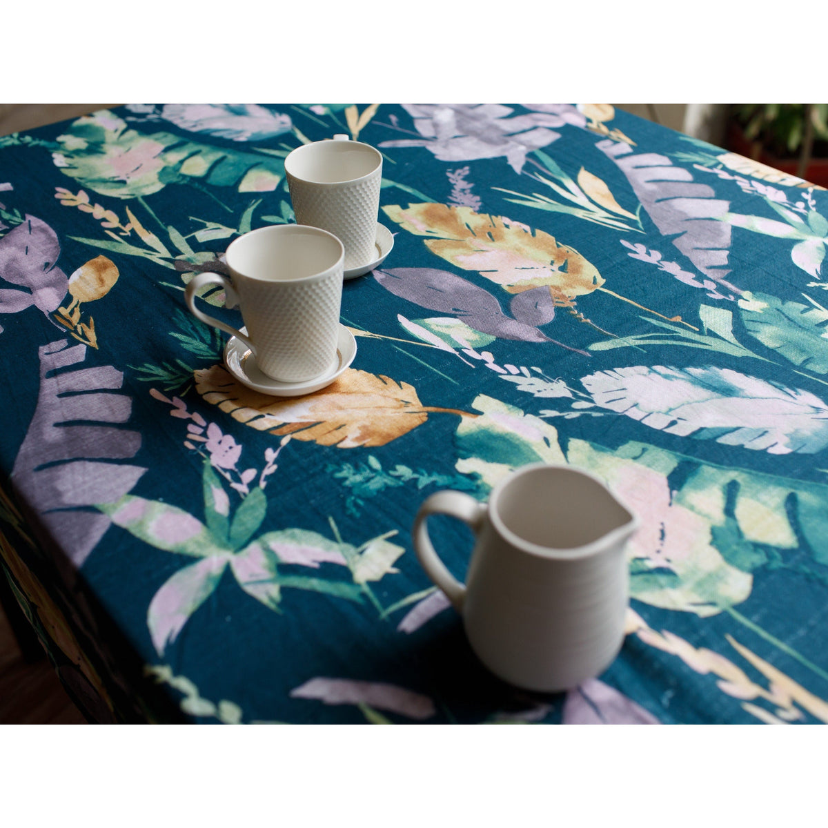 Table Cloth - Exotic Jungle Patterned printing