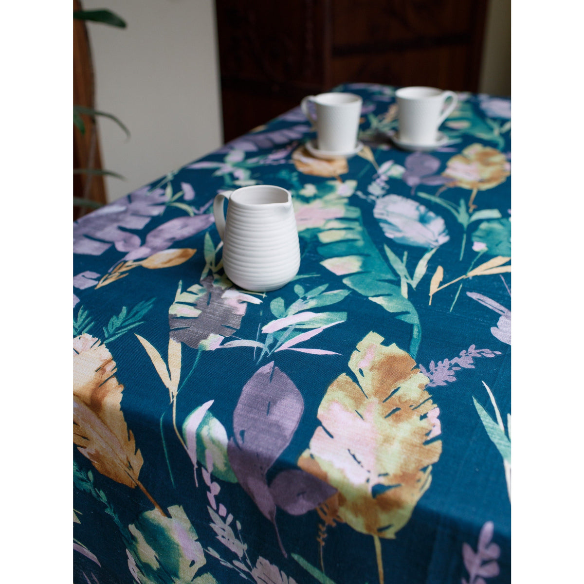 Table Cloth - Exotic Jungle Patterned printing