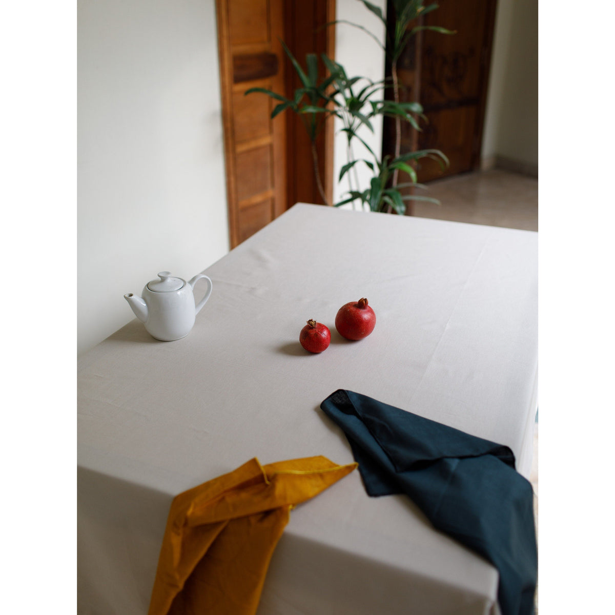 Table Cloth - Solid colours in pure fine cotton