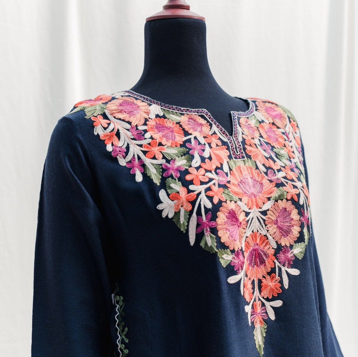 Indian Wool Kurta for Women Aari Pheran Floral Embroidery with pockets Knee Length Blue Top extremely soft threadwork on pashmina wool