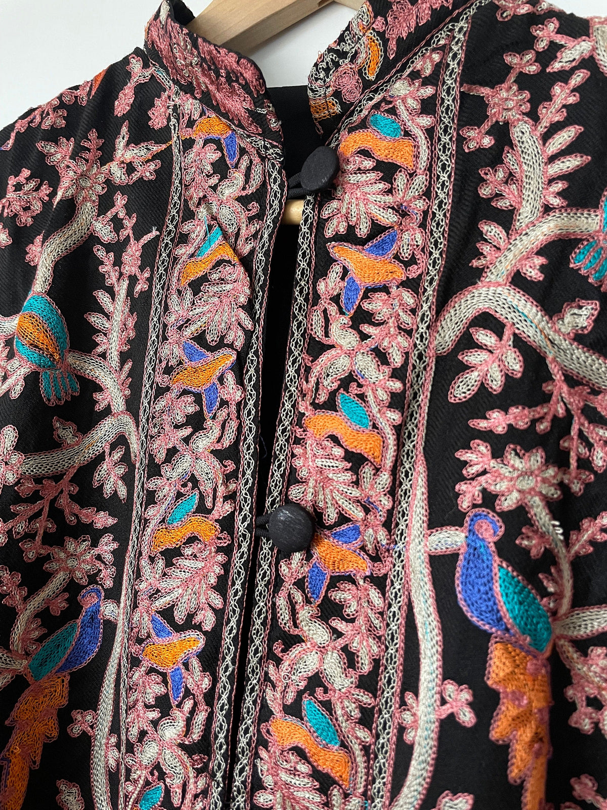 Bohemian Jacket Kashmiri Silk Embroidery Aari Knee Length Coat for Formal Wedding Gift Animal Print Wool Rave Jacket Eid Dress Pakistani