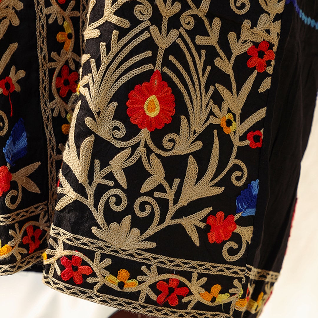 Floral Black Jacket Boho Dress Indian Floral Jacket Kashmiri Embroidered Jacket Front Open Wedding Wear Pakistani Eid Dress Bohemian Coat