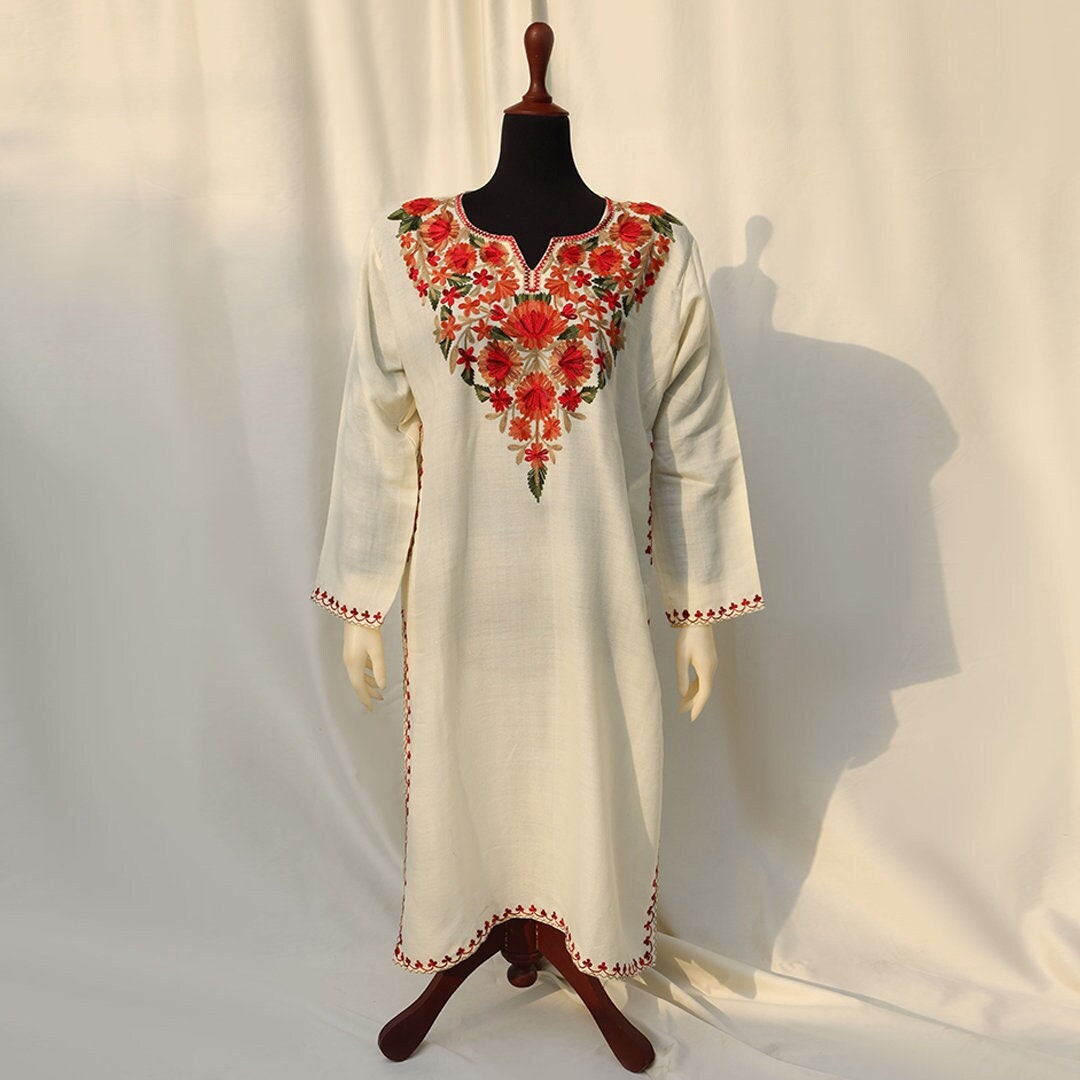 Off White Kashmiri Pheran Shirt with Detailed Aari work embroidered ethnic indian kurta for women wear pakistani khaadi wool long boho wear